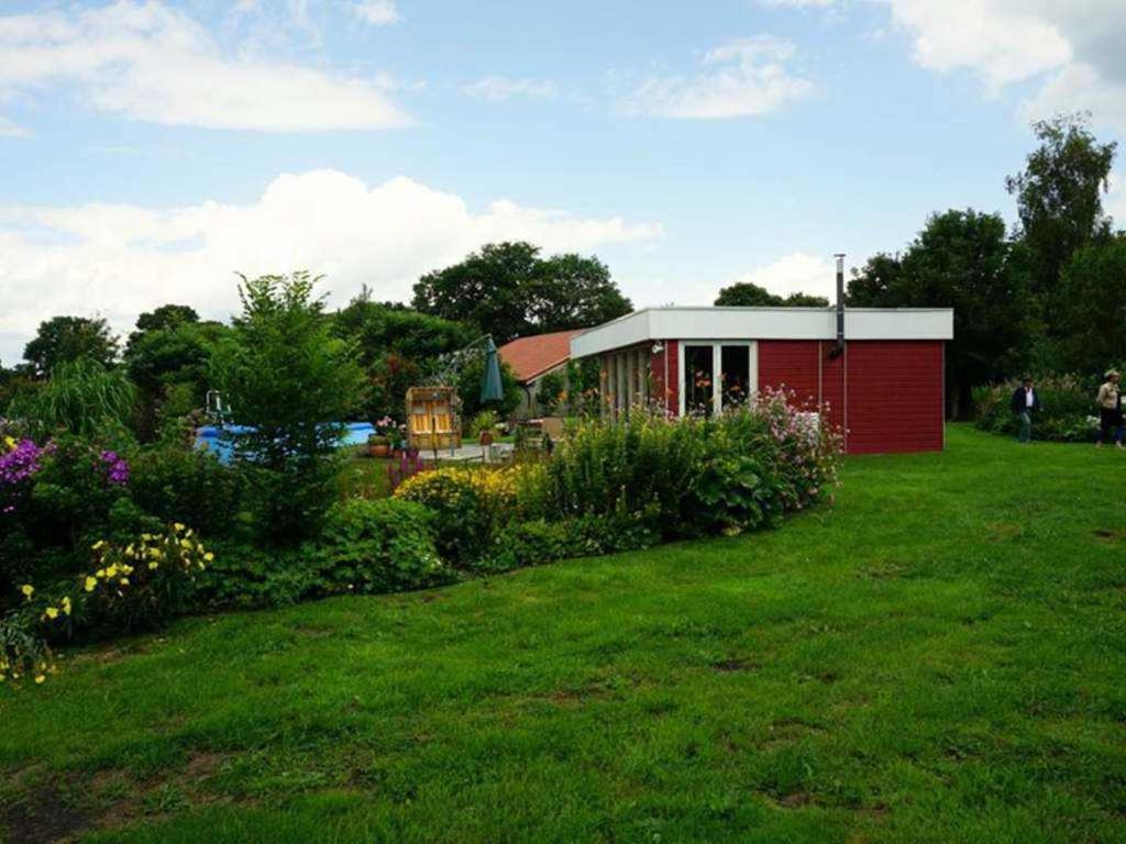 Ferienwohnung Am Traumgarten, 35646 Uplengen Экстерьер фото